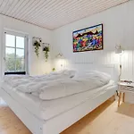 Ferienhaus Maybrit - 50m From The Sea By Interhome *