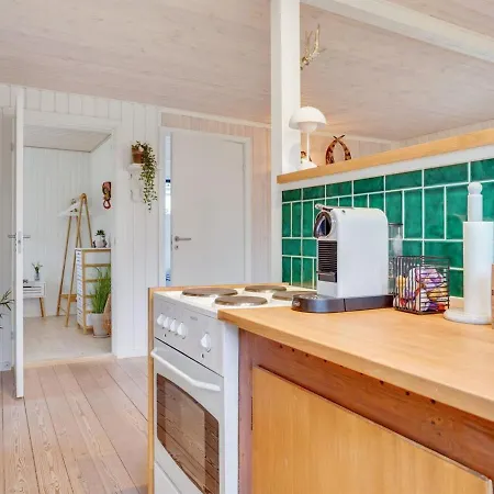 Maybrit - 50m From The Sea By Interhome Assens