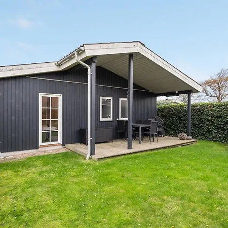 Maybrit - 50m From The Sea By Interhome Assens